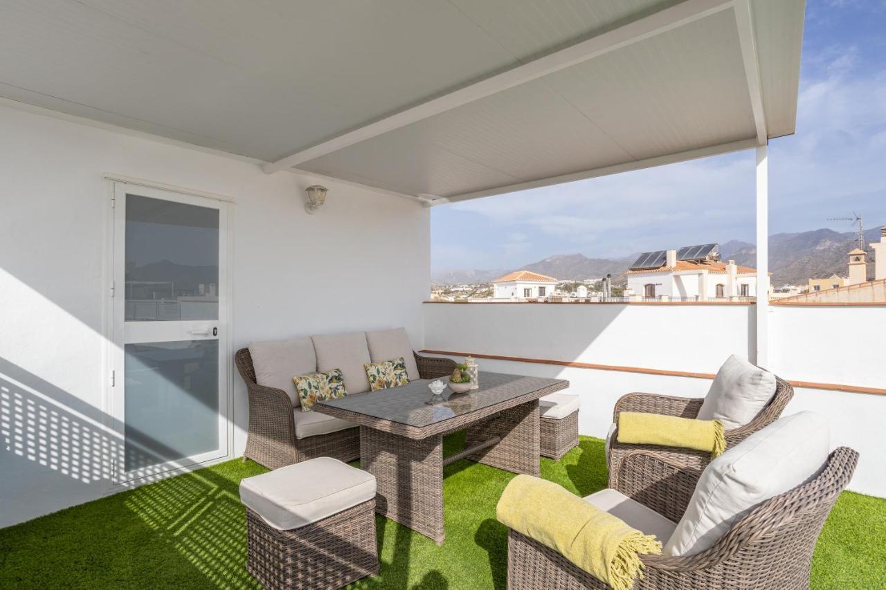 شقة Terraza Mar Y Montana نيرخا المظهر الخارجي الصورة